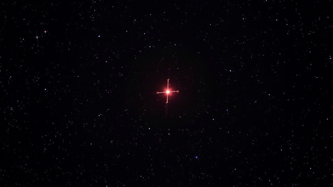 Gamma Crucis (Gacrux)